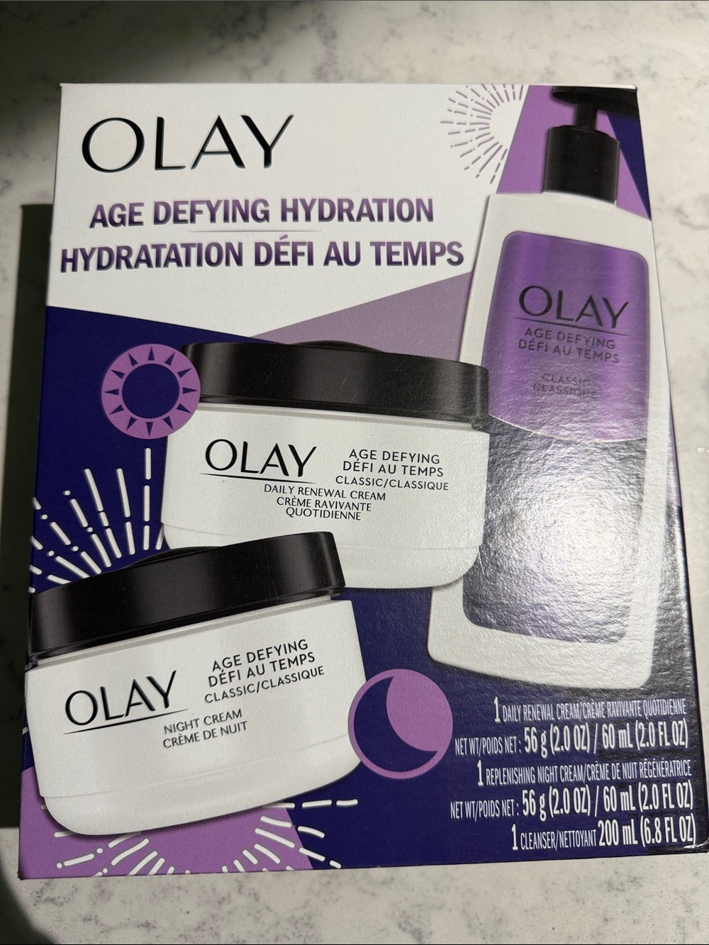 OLAY Age Defying Hydration Set - Purple & White